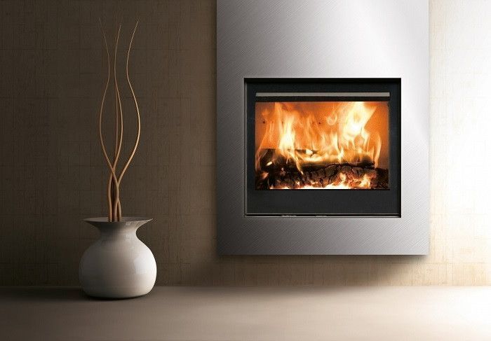 Каминная топка Dovre 2176 CBSC/B с дистрибьютером -12 кВт Dovre 2176 CBSC/B фото